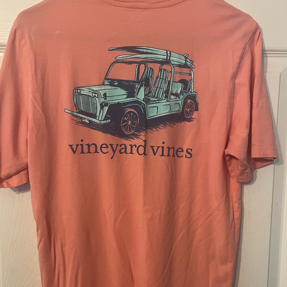 Vineyard Vines Pink Graphic Tee